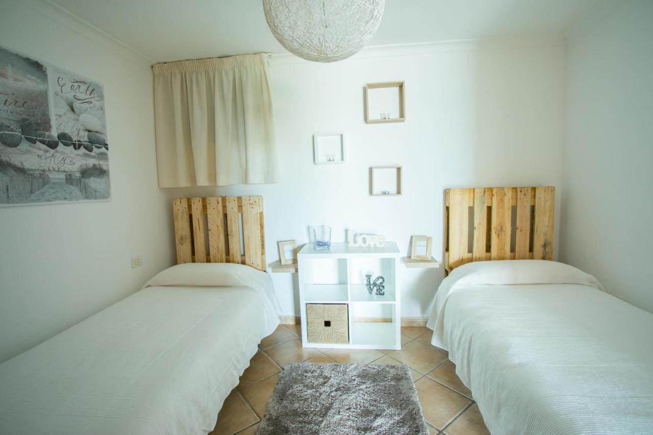 Chic Apartment In Playa Paraiso 阿德耶 外观 照片